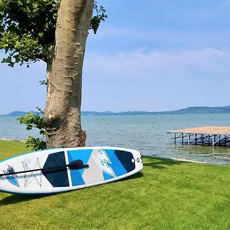 Platan Garden With Lakeview Balatonboglar