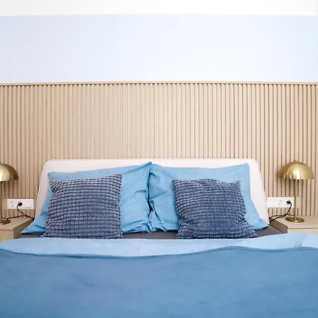 Apartment Platan Garden With Lakeview Balatonboglár