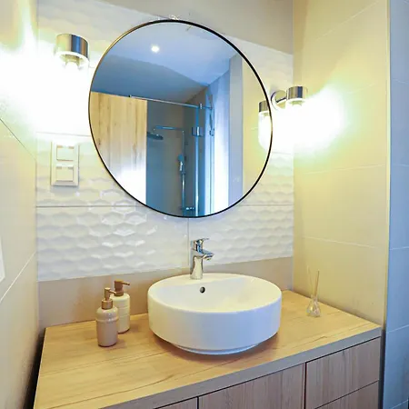 Apartment Platan Garden With Lakeview